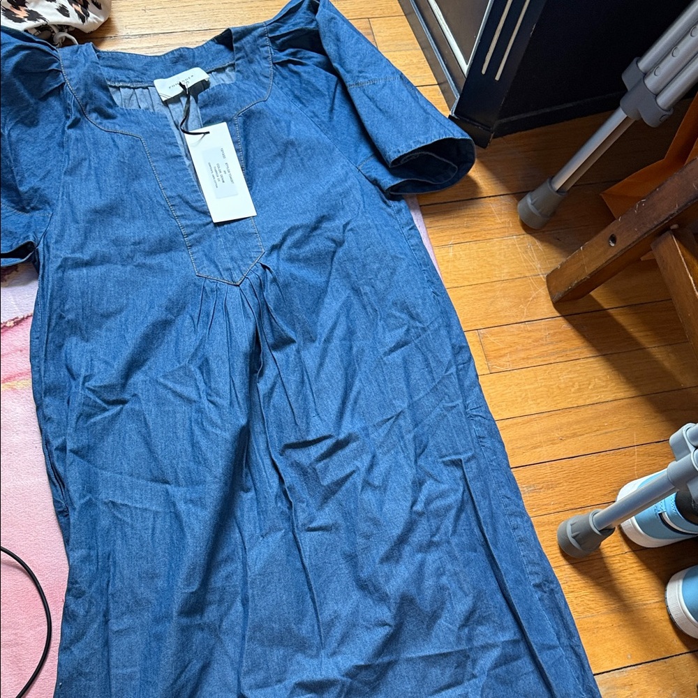 Pomander Place Blue Flutter Sleeve Maxi Dress